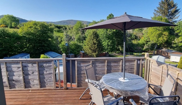 Lynton lodges