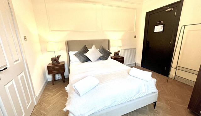'Mac' in Allandale ApartHotel
