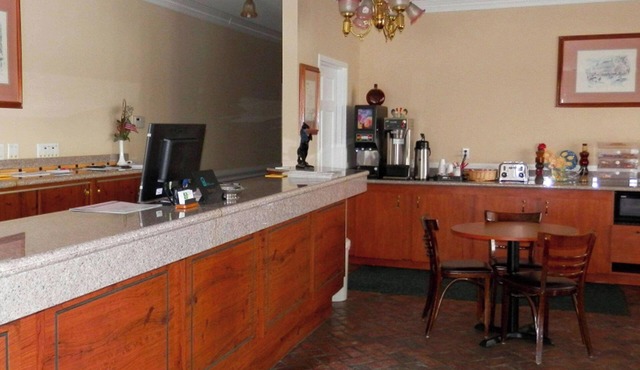Magnuson Hotel Fowlerville