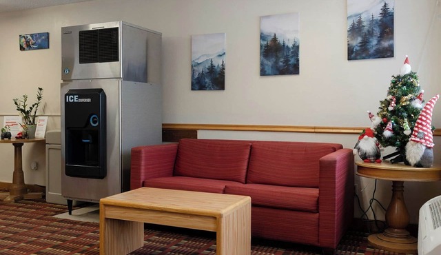Magnuson Hotel Ironwood