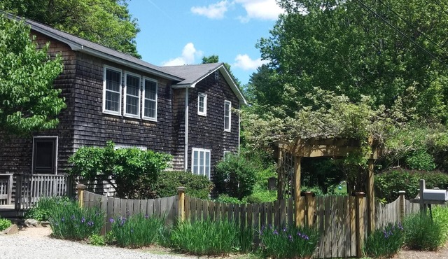 Maine Seacoast Vacation Home - Spacious Family lodging.