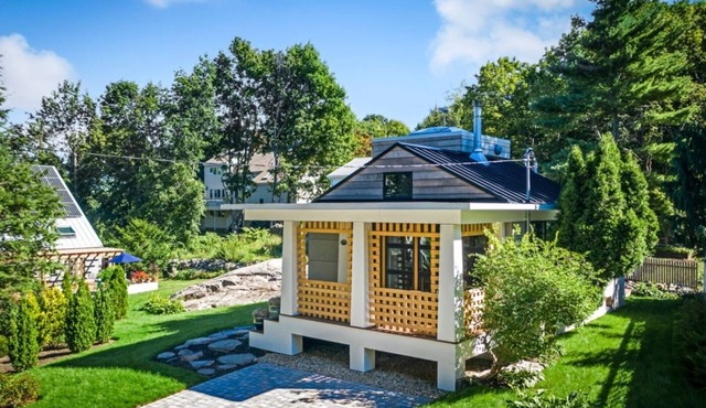 Marblehead. Cottage on Whittier, new construction