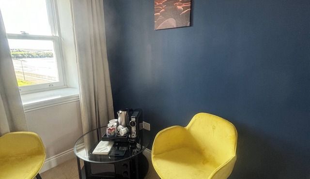 Marine Aparthotel - Family Room