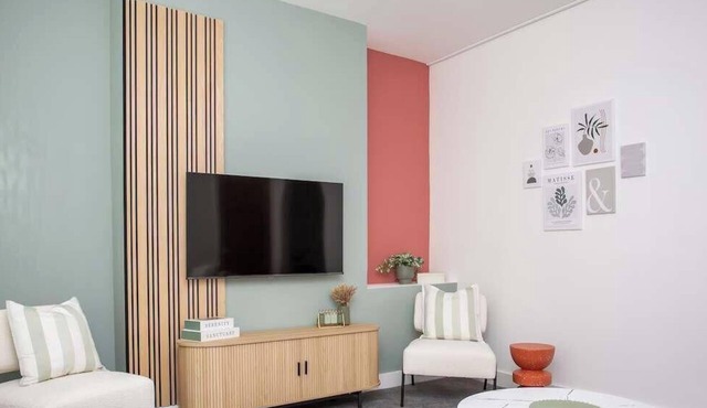 Meldon Terrace | Parking | Wi-Fi
