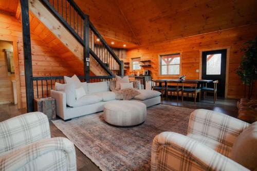 Memories at Hillside A Modern Cabin Hocking Hills