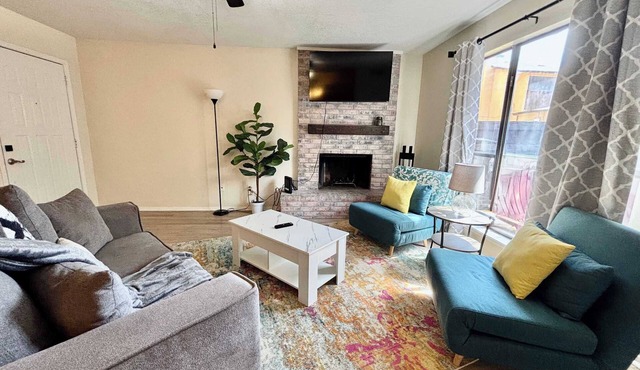 Memphis 8 - 2BR/1.5BA - South Lubbock