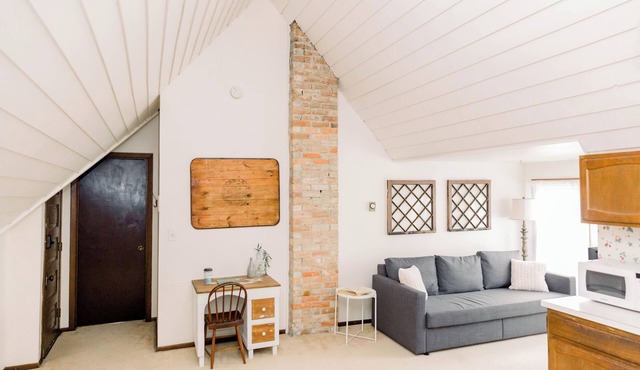 Mins to Local Shops, Brewery & More! Downtown 1BR Suite!