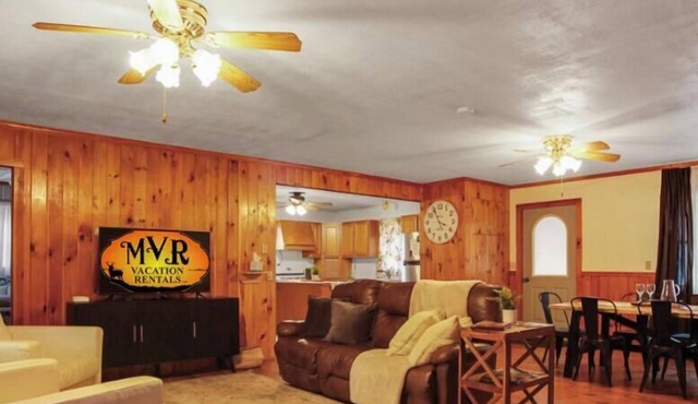 Misty Mountain Cottage - Pet Friendly