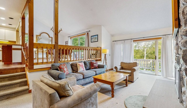 Mittersill alpine lodge w/infinity view of the mountains and forest