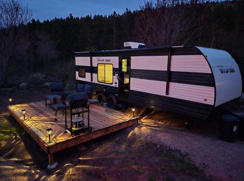 Moceanset Getaways - Luxurious, Ocean, Mountain And Sunset Views "Camping Experience"