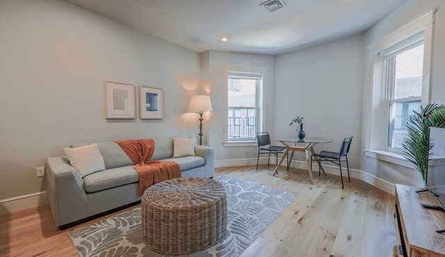 Modern 1bed/1bath in Back Bay