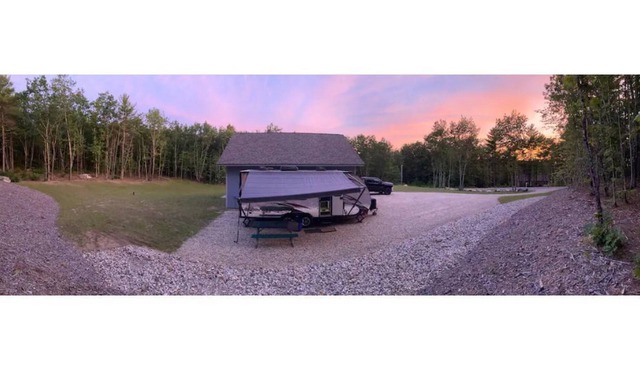 Modern camper getaway, in the Sebago Lakes Region!