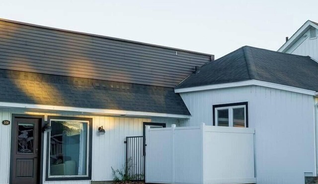 Modern Northwoods Escape in Downtown Minocqua