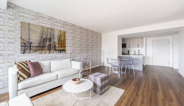 Modern One Bedroom in the Heart of Cambridge