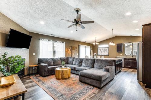 Modern Rapid City Duplex w/Yard: 5 Mi to Downtown