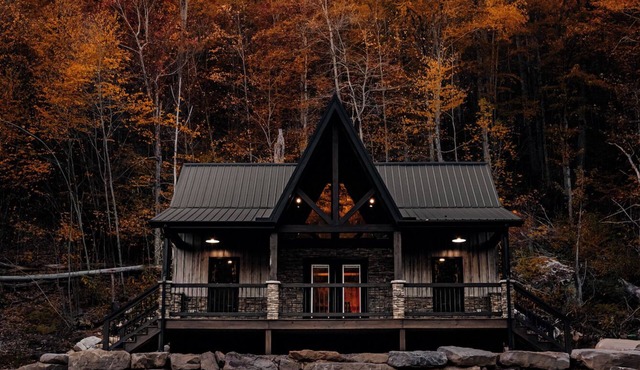 Modern-Rustic, Secluded Cabin w/Clarion River Frontage, Borders National Forest