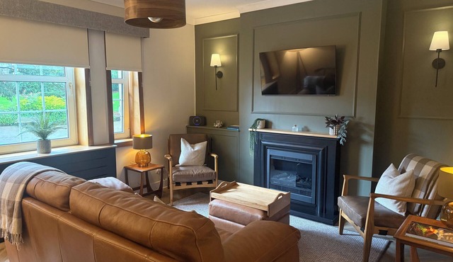 Modern, Stylish Flat on Baker Street — 5 mins walk to Stirling Castle