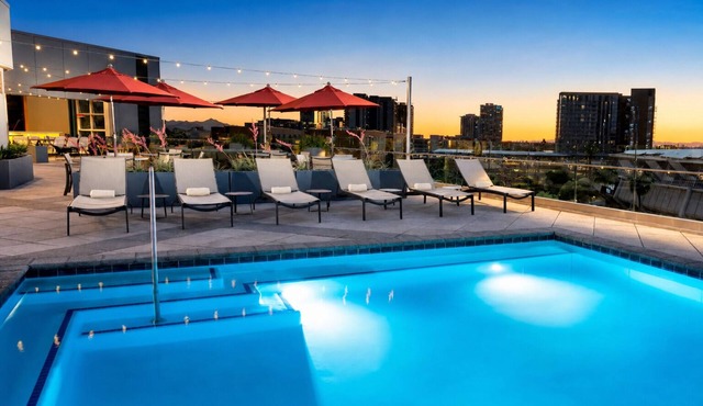 Modern Suite Ideal for ASU Visits & Local Exploring - 4 Units