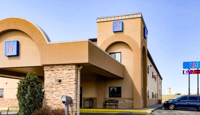 Motel 6 Minot, ND