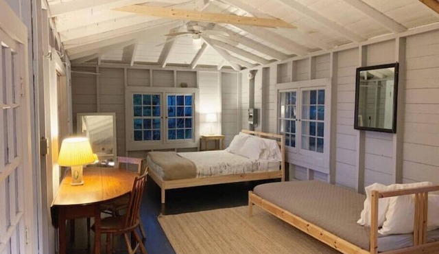 Nest del Mar-Gorgeous Classic Camp on the Ocean