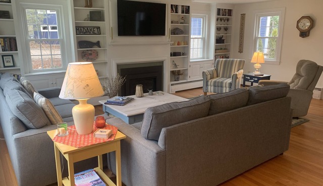 NEW 4 BEDROOM, 2 BATH HOME WITH LARGE DECK, SUNROOM, SLEEPS 10.