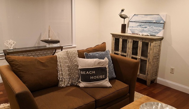 New construction! Craigville Beach, Main St, Playground, Ice cream/restaurants!