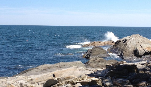 New England Cottages - Round Pond, Moxie Bay - Pemaquid Peninsula