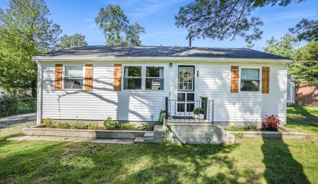 New England Lake House