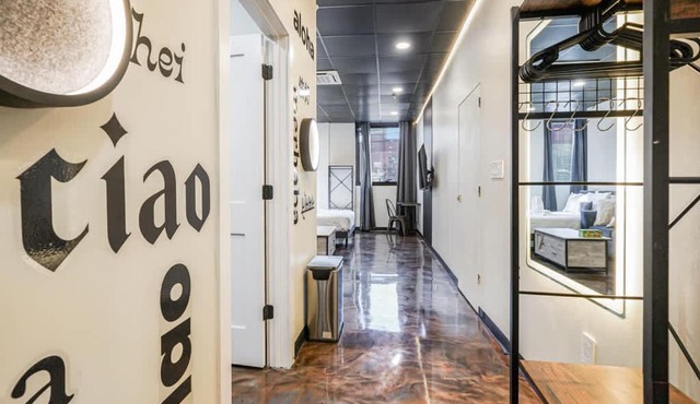 New Loft 3 min to Local hospitals Sleeps 4