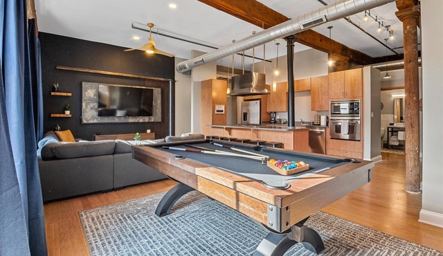 New Loft Near Convention Center