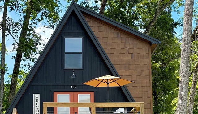 New Modern A-Frame Near Mammoth Cave National Park with Nolin Lake Views!