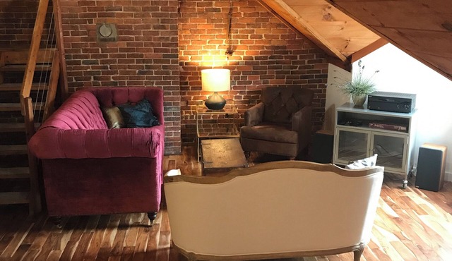 NEW! Stylish Loft in the Heart of Downtown Portland