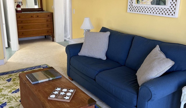 New, top deck couples retreat overlooking Southwest harbor!