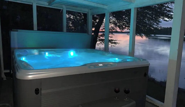 ✨ New ✨WATERFRONT Hot Tub ♨🛁 Fire Pit 🔥Near Acadia