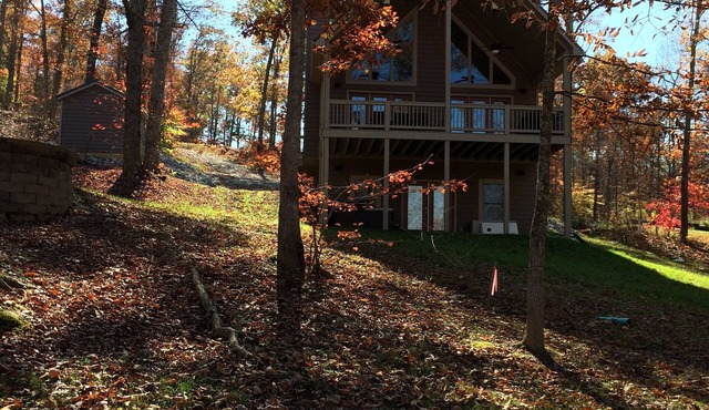 Newer Build, Premier Finishes, LAKE FRONT, Fiber Internet YOUTUBE TV