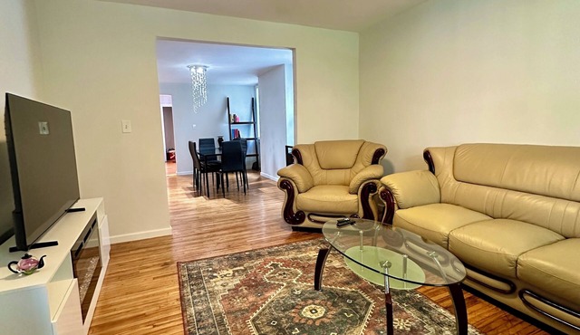 Newly renovated luxurious and private, 3-bedroom 2 bath West Side Oasis!