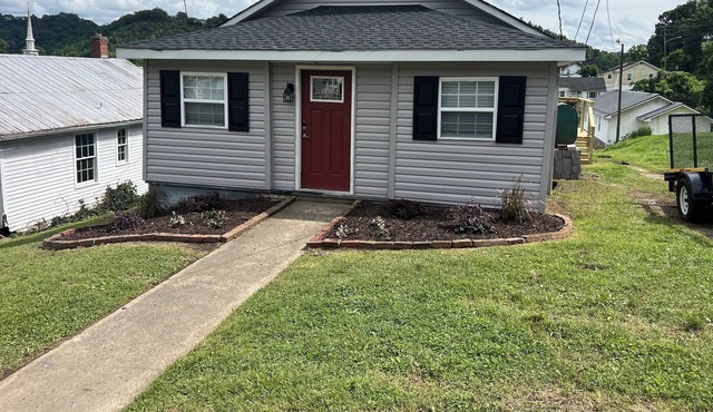 Newly renovated three bedroom home in downtown St. Paul , Va