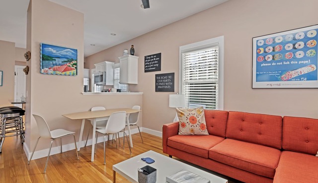 Newly Updated Condo w/Pool - Steps to Boatslip!