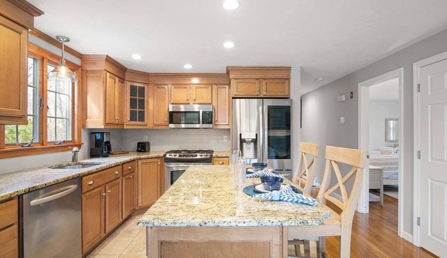 Next to Bike Trail, Thompson Field, Dog Friendly!