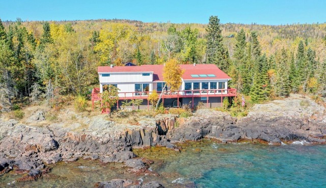 Njordhaus - Lake Superior - Grand Marais, MN - Cascade Vacation Rentals