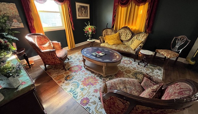 No I-65 summer closure hassle! 2-bedroom Louisville apartment