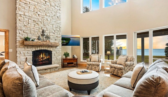 Northern Door County Waterfront Home