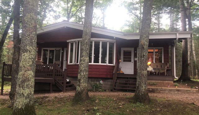 Northwoods Best @ Amazing Grace Retreat Convenient access to Snowmobile trails!