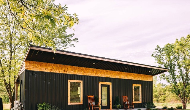 Nova Cottage-Hocking Hills Shipping Container