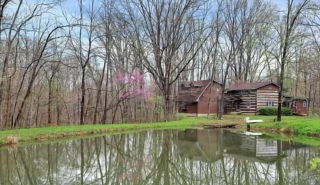 Oak Haven 1827 Cabin Rental