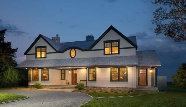 Ocean Drive Oasis - Custom Designed Waterfront Home w/Heavenly Views of Buzzards Bay