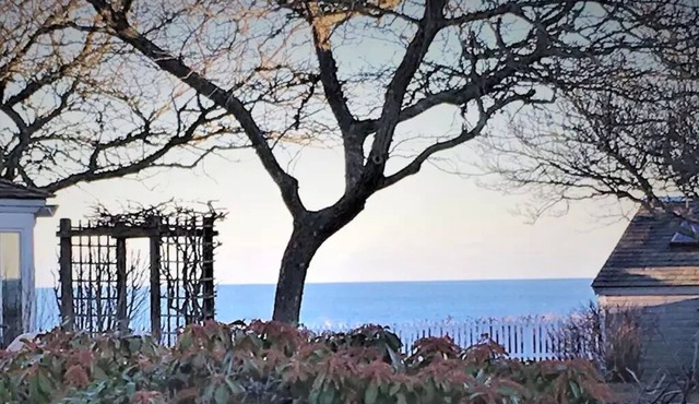 OCEAN VIEWS & A/C in cozy condo w/upscale finishes!- STEPS TO PRIVATE BEACH