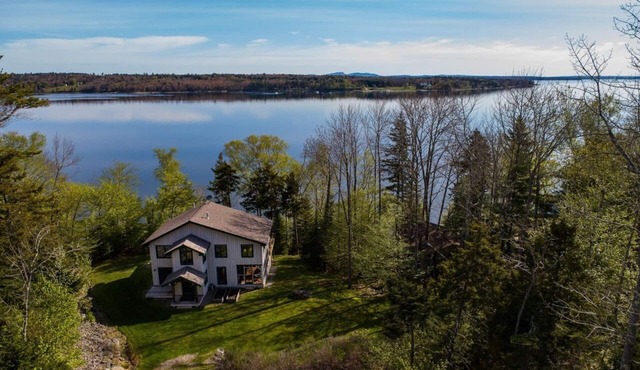 Oceanfront, water views, Overlook at Shore Haven, sleeps up to 12