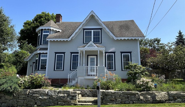 Oceanview 4BR Home Near Beaches | A/C