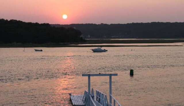 OFFICIAL SITE - Buoy 23 Vacation Home | Gloucester, MA | Deepwater dock
